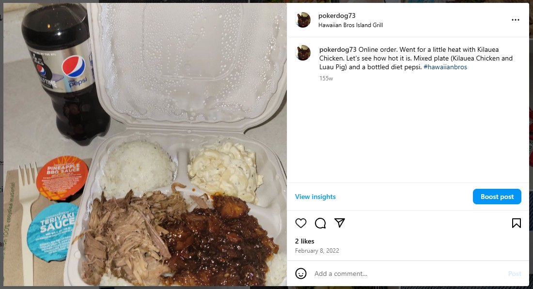 Online order. Went for a little heat with Kilauea Chicken. Let's see how hot it is. Mixed plate (Kilauea Chicken and Luau Pig) and a bottled diet pepsi. #hawaiianbros